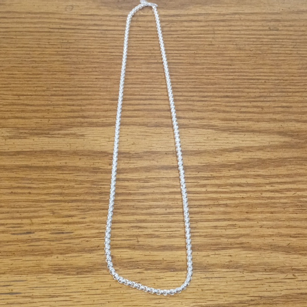 Sterling Silver Round Box Chain 22",24")